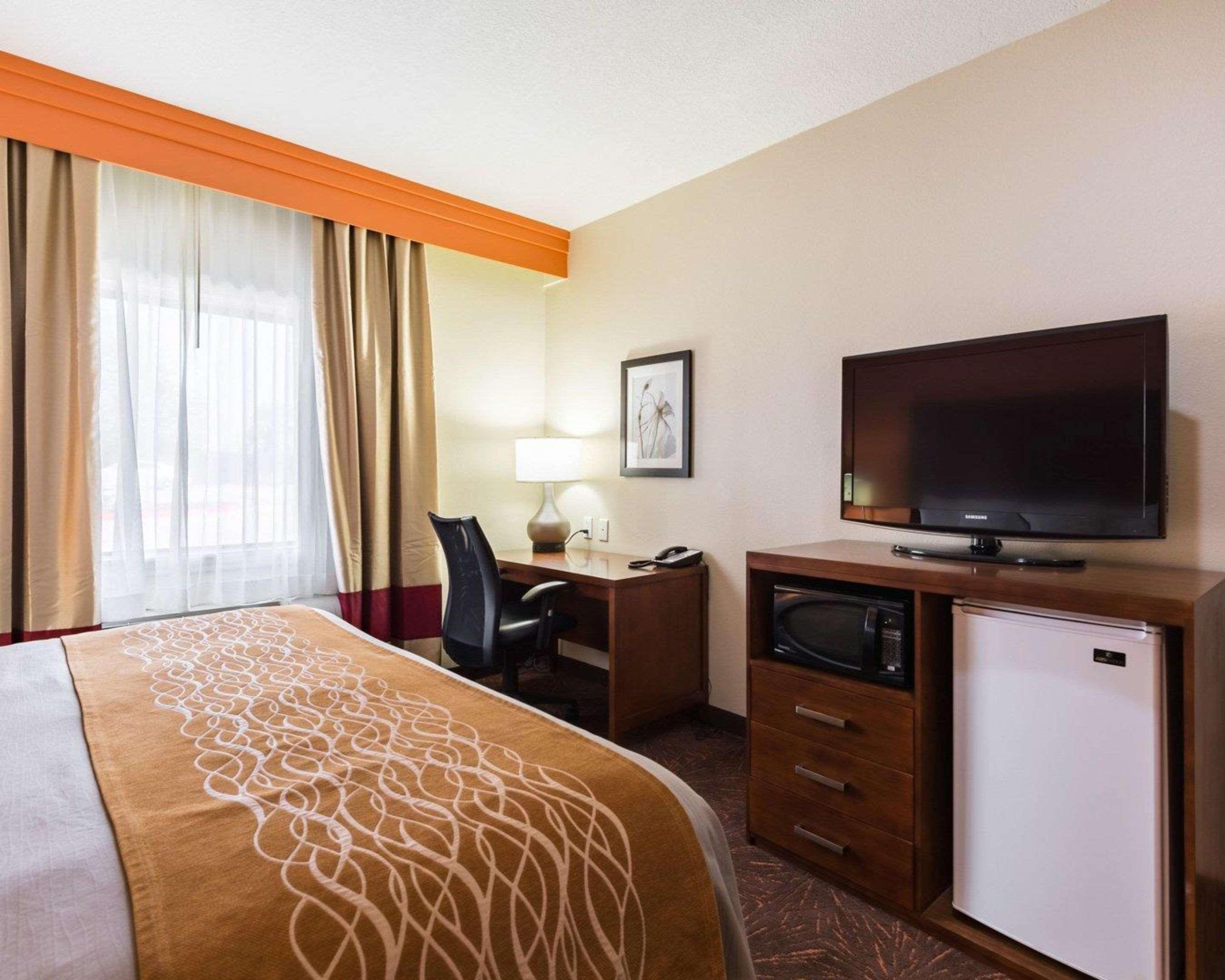 Econo Lodge Inn & Suites East Houston I-10 Exterior foto