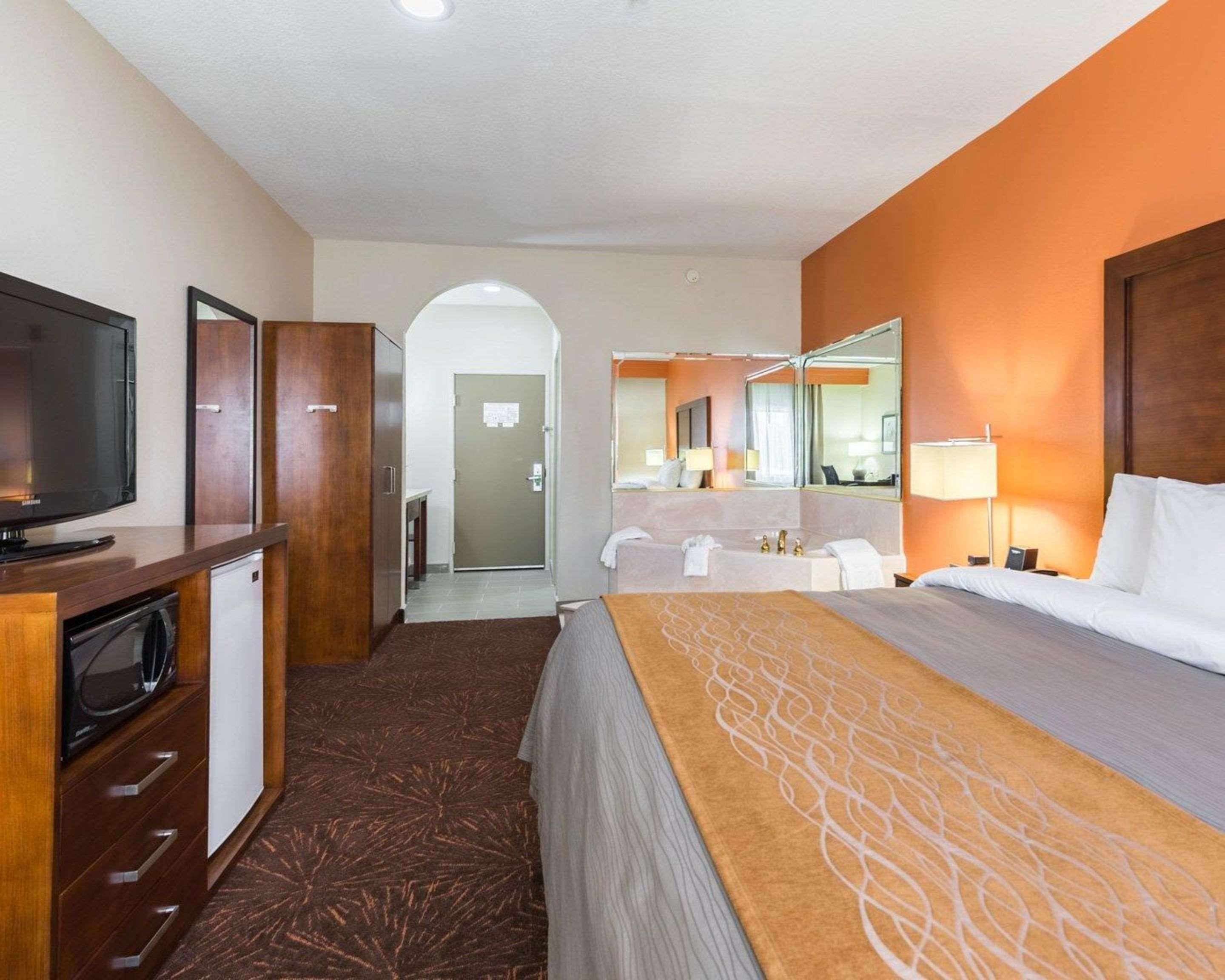 Econo Lodge Inn & Suites East Houston I-10 Exterior foto